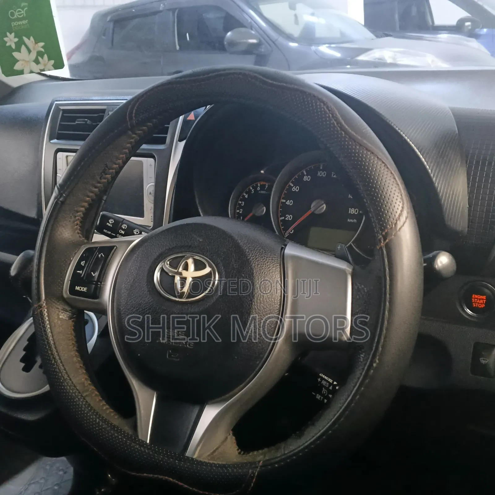 Toyota Ractis 2014 Blue