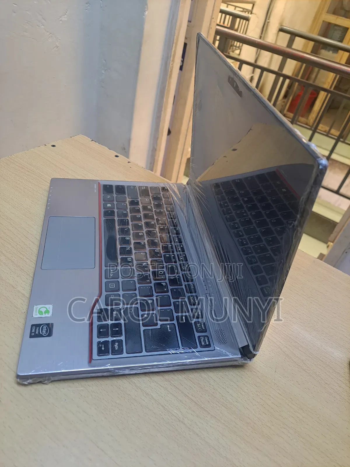 Laptop Fujitsu 8GB Intel Core i5 HDD 500GB