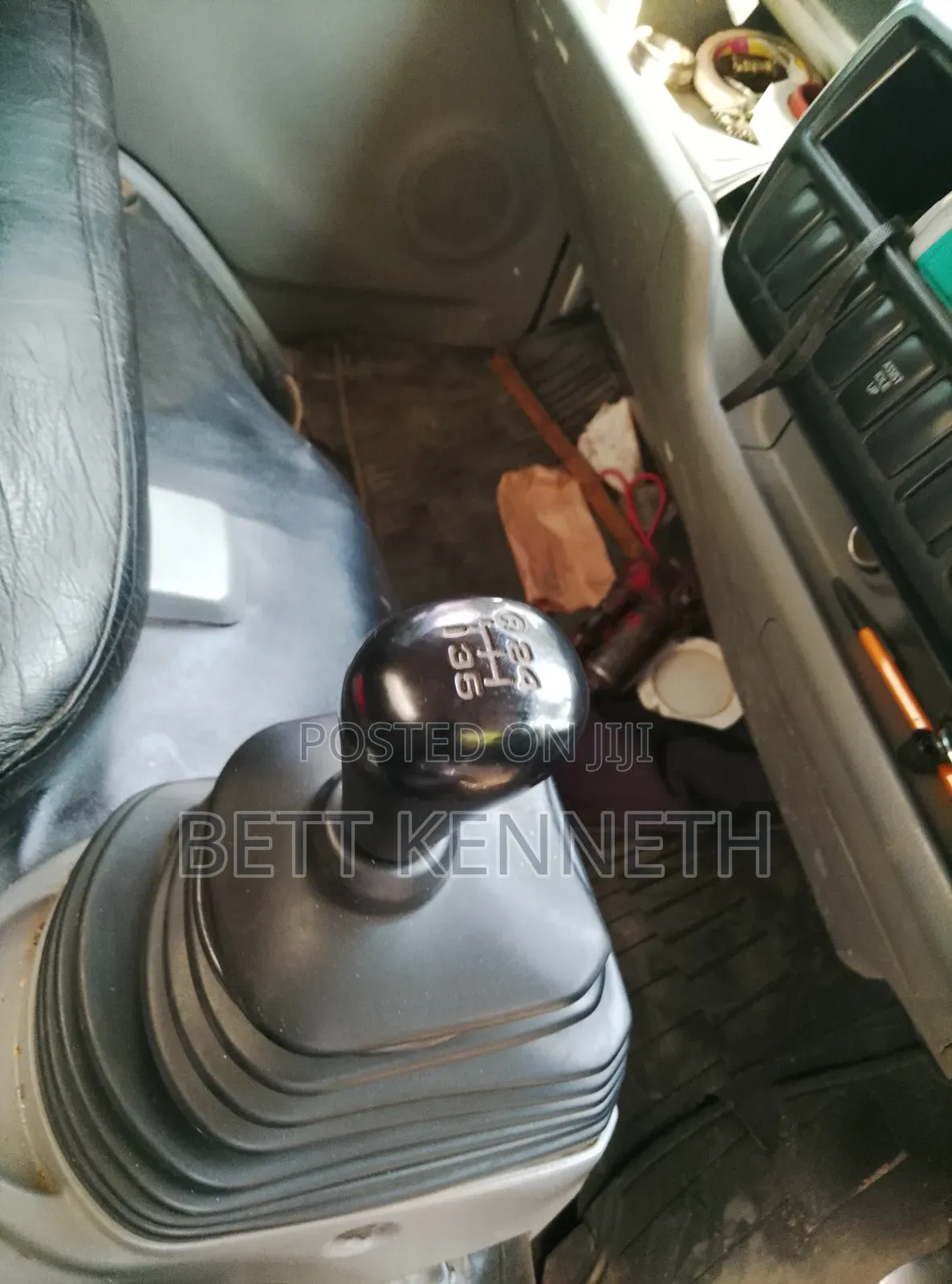 Toyota Dyna 2013 White
