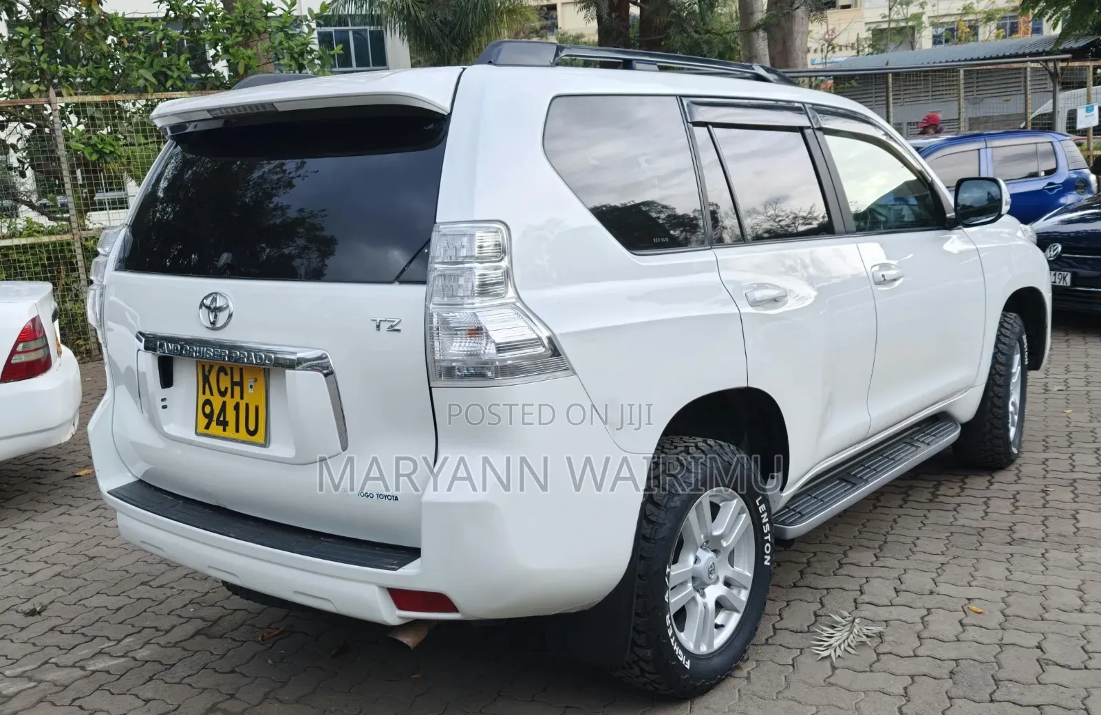 Toyota Land Cruiser Prado 4.0 Petrol GX-R 2013 White