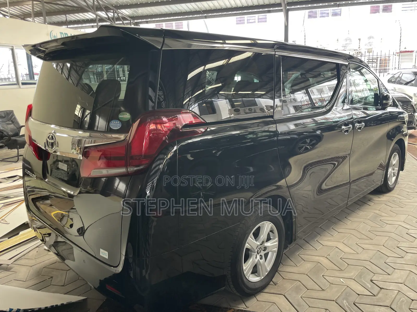 Toyota Alphard 2.5 Petrol FWD 2019 Black