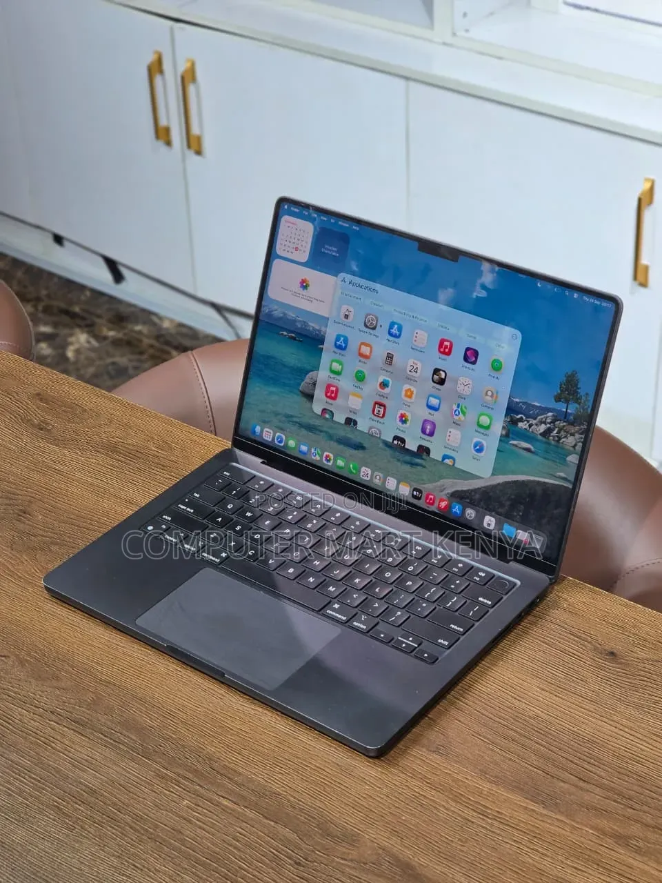 Laptop Apple MacBook Pro 18GB Intel Core M3 SSD 512GB