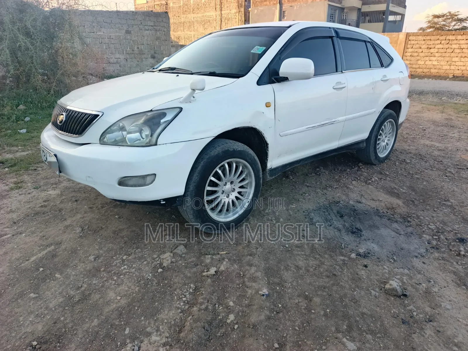 Toyota Harrier 2005 White