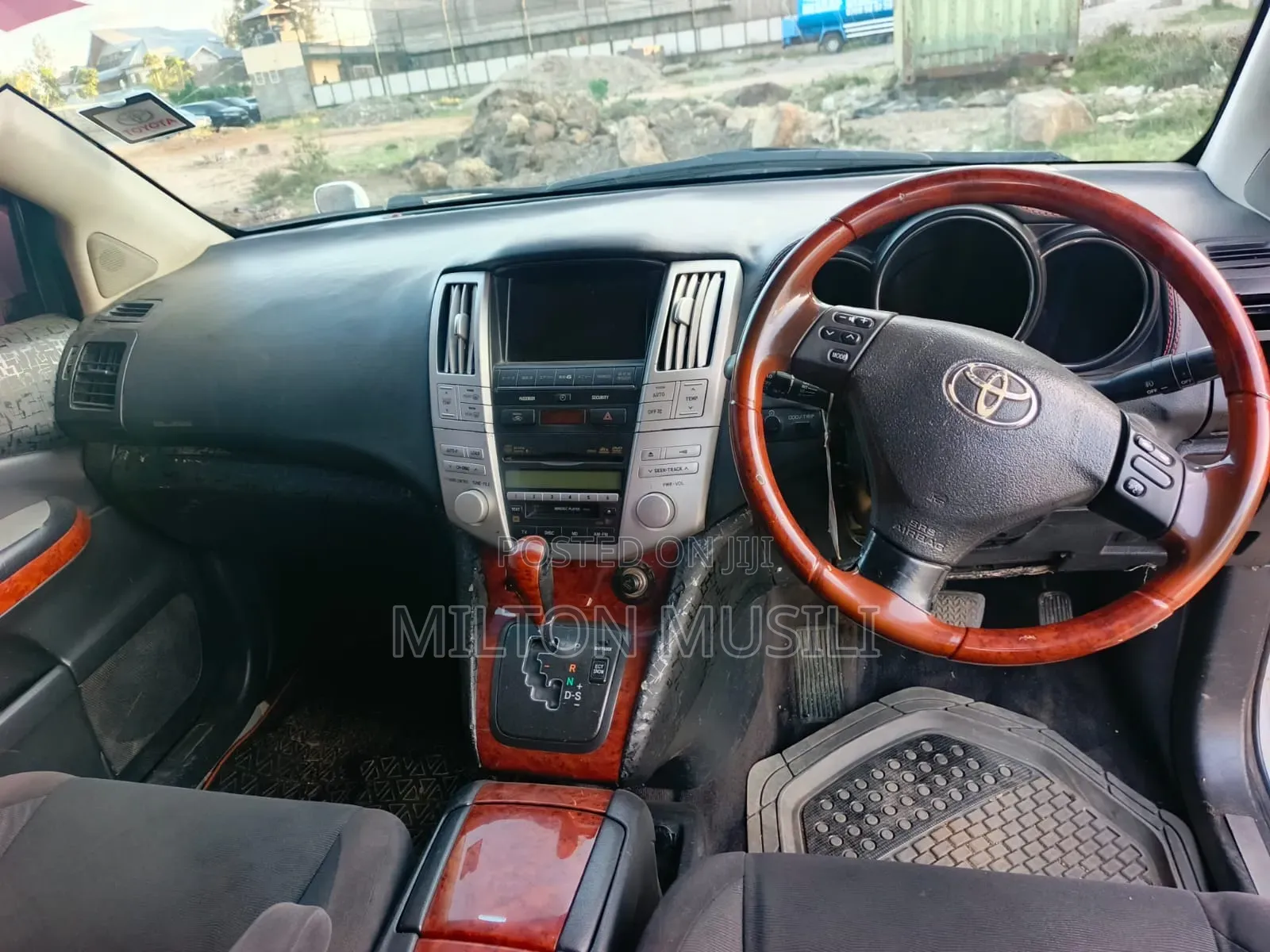Toyota Harrier 2005 White