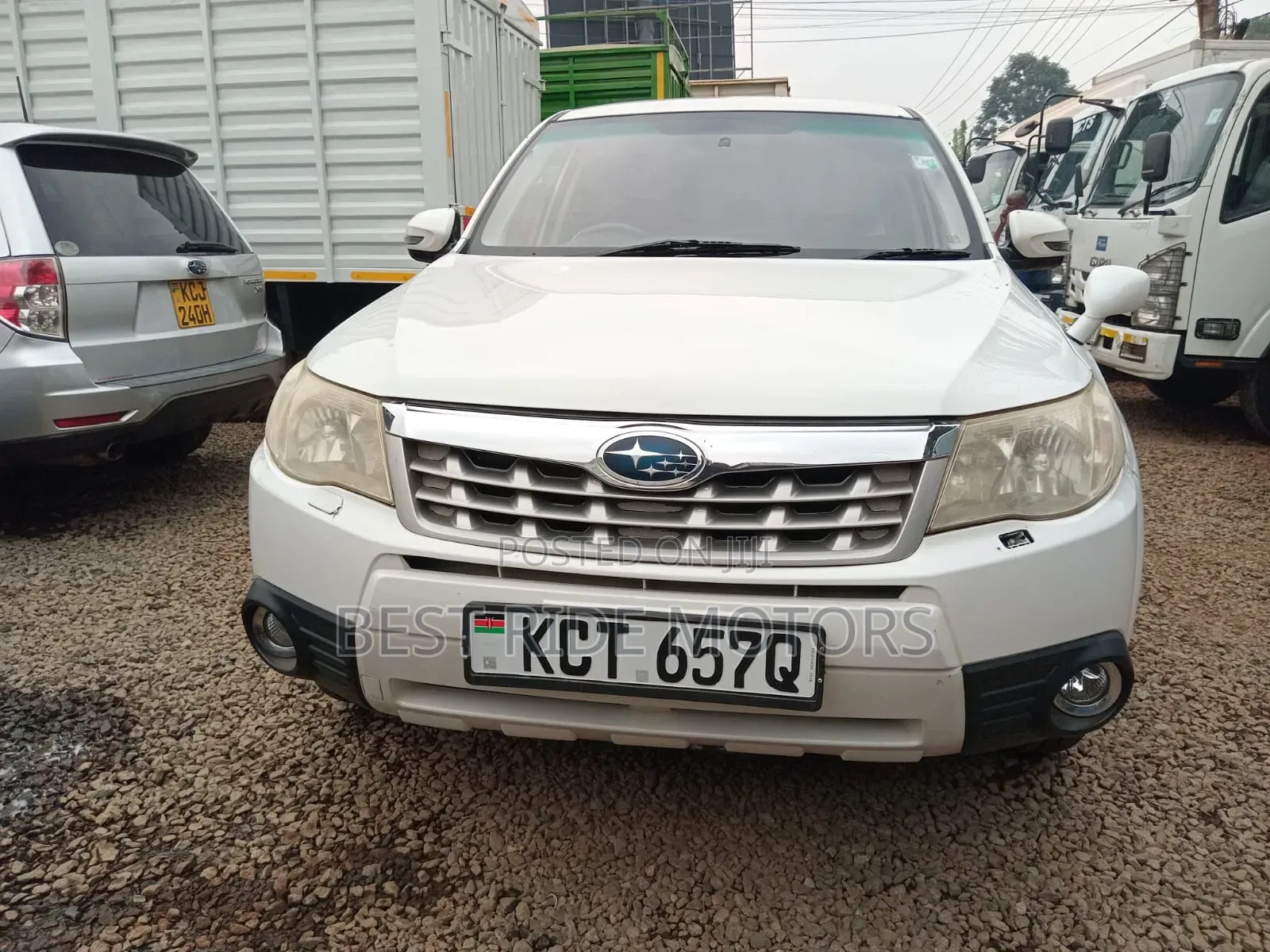 Subaru Forester 2012 Pearl