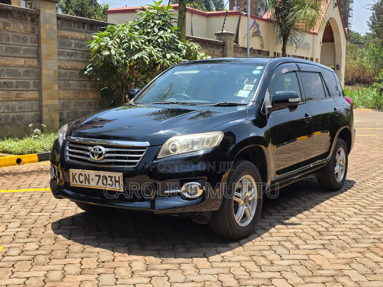 Toyota Vanguard 2010 Black