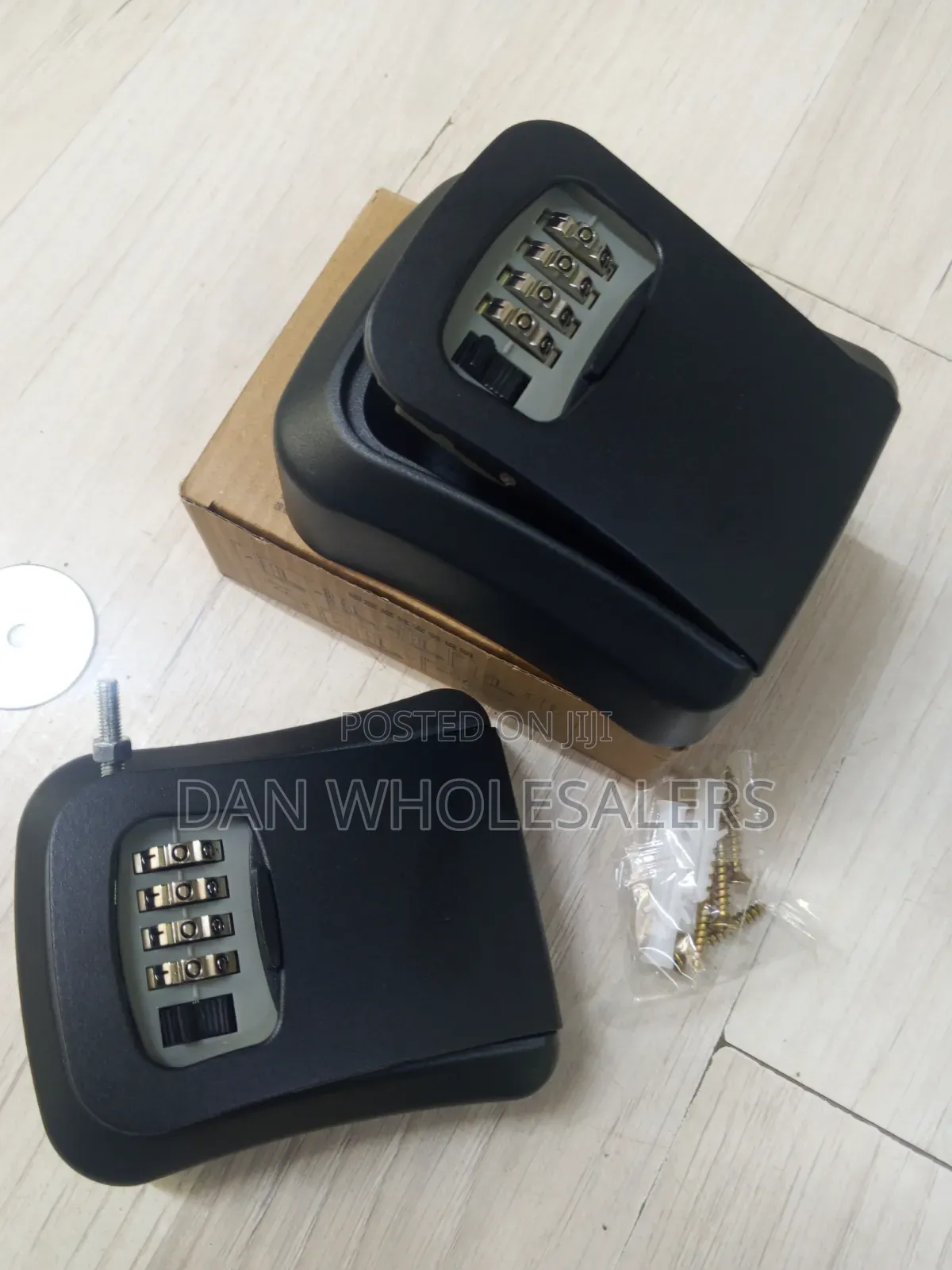 Safe Storage Metallic Key Lock Box
