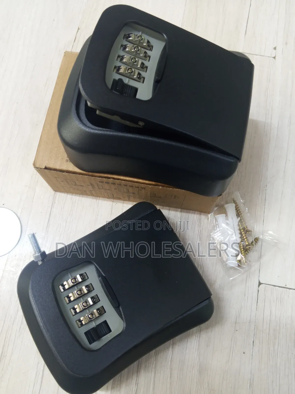 Safe Storage Metallic Key Lock Box