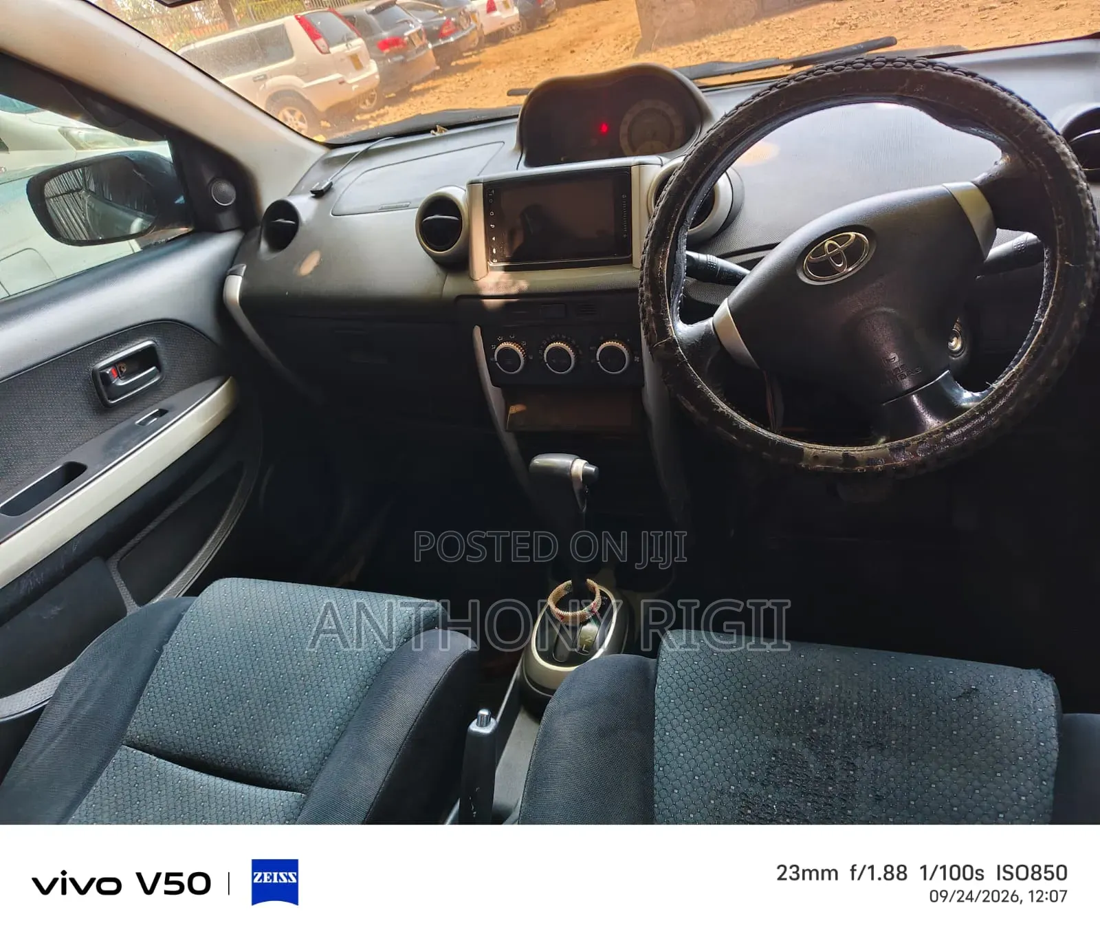 Toyota Vitz 1.5 FWD 5dr 2005 Silver