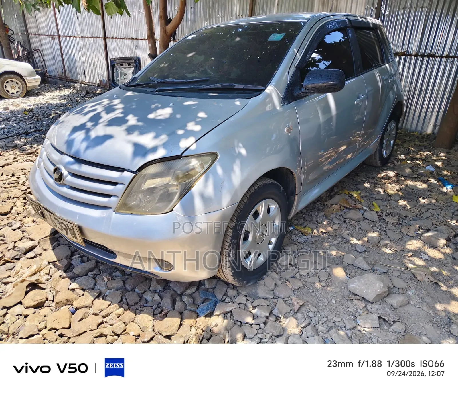 Toyota Vitz 1.5 FWD 5dr 2005 Silver