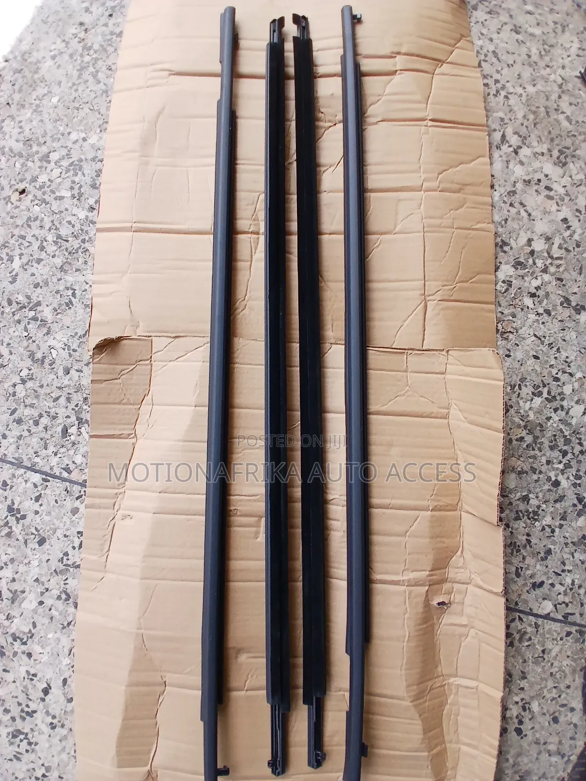 Nissan X Trail Nt30,Nt31 Weather Strips