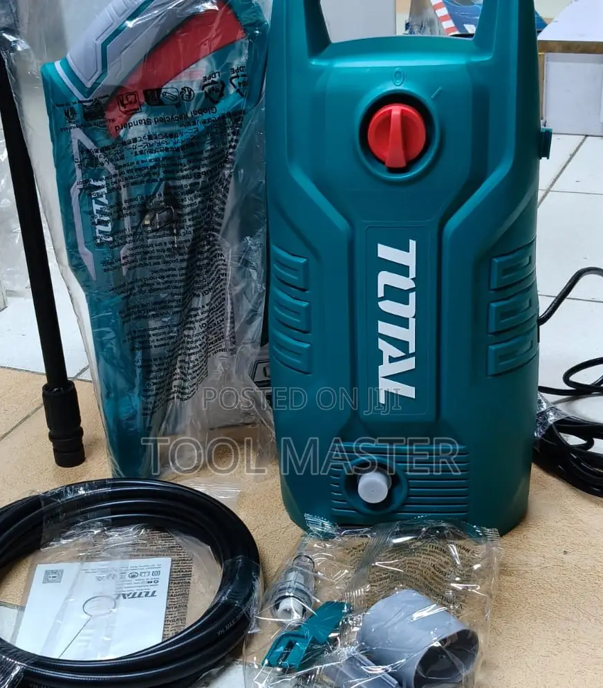 TOTAL 1400W High-Pressure Washer/Total Portable Pressure Clean Machine