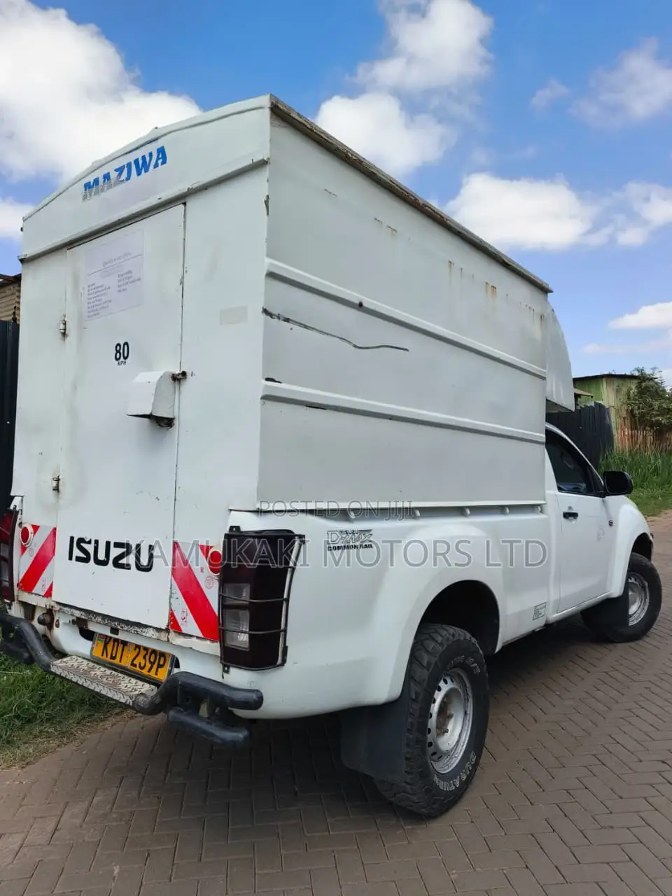 Isuzu D-MAX 2024 White