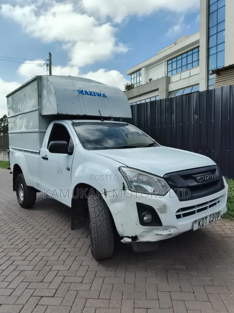 Isuzu D-MAX 2024 White
