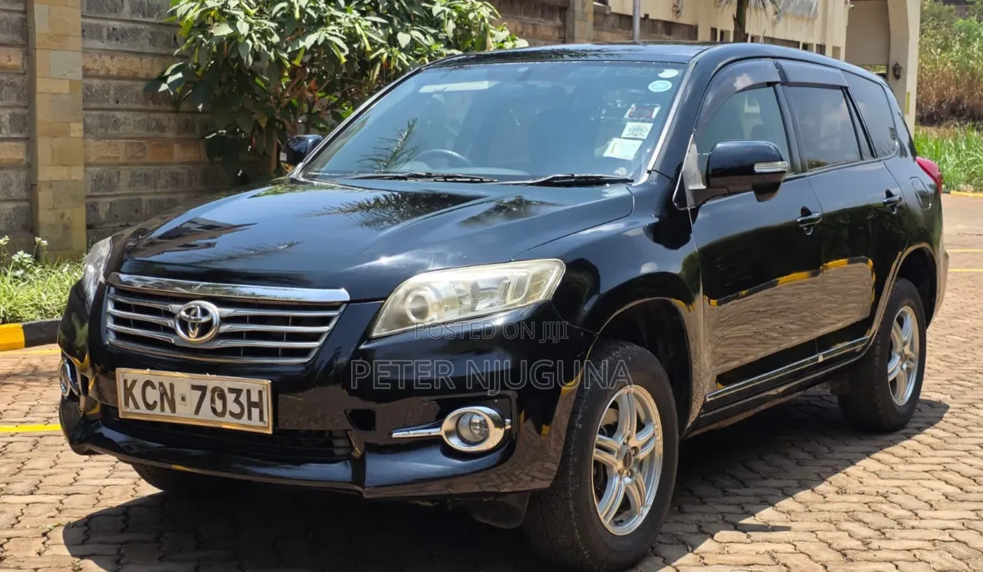 Toyota Vanguard 2010 Black