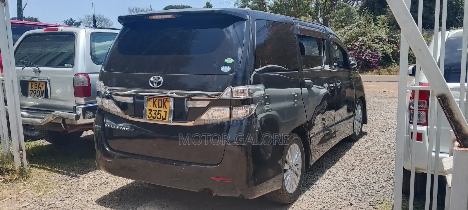 Toyota Vellfire Z A Edition 2.5 FWD 7-Seater 2015 Black