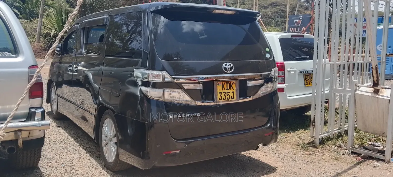 Toyota Vellfire Z A Edition 2.5 FWD 7-Seater 2015 Black