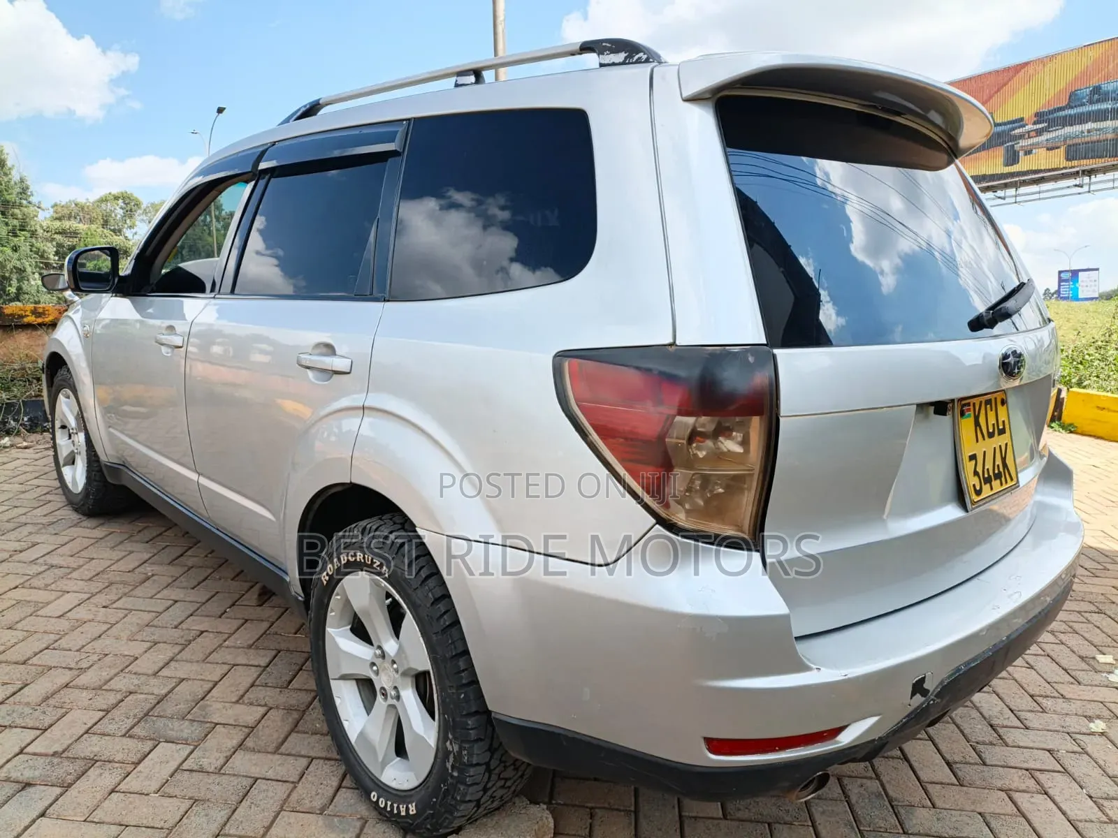 Subaru Forester 2010 Silver