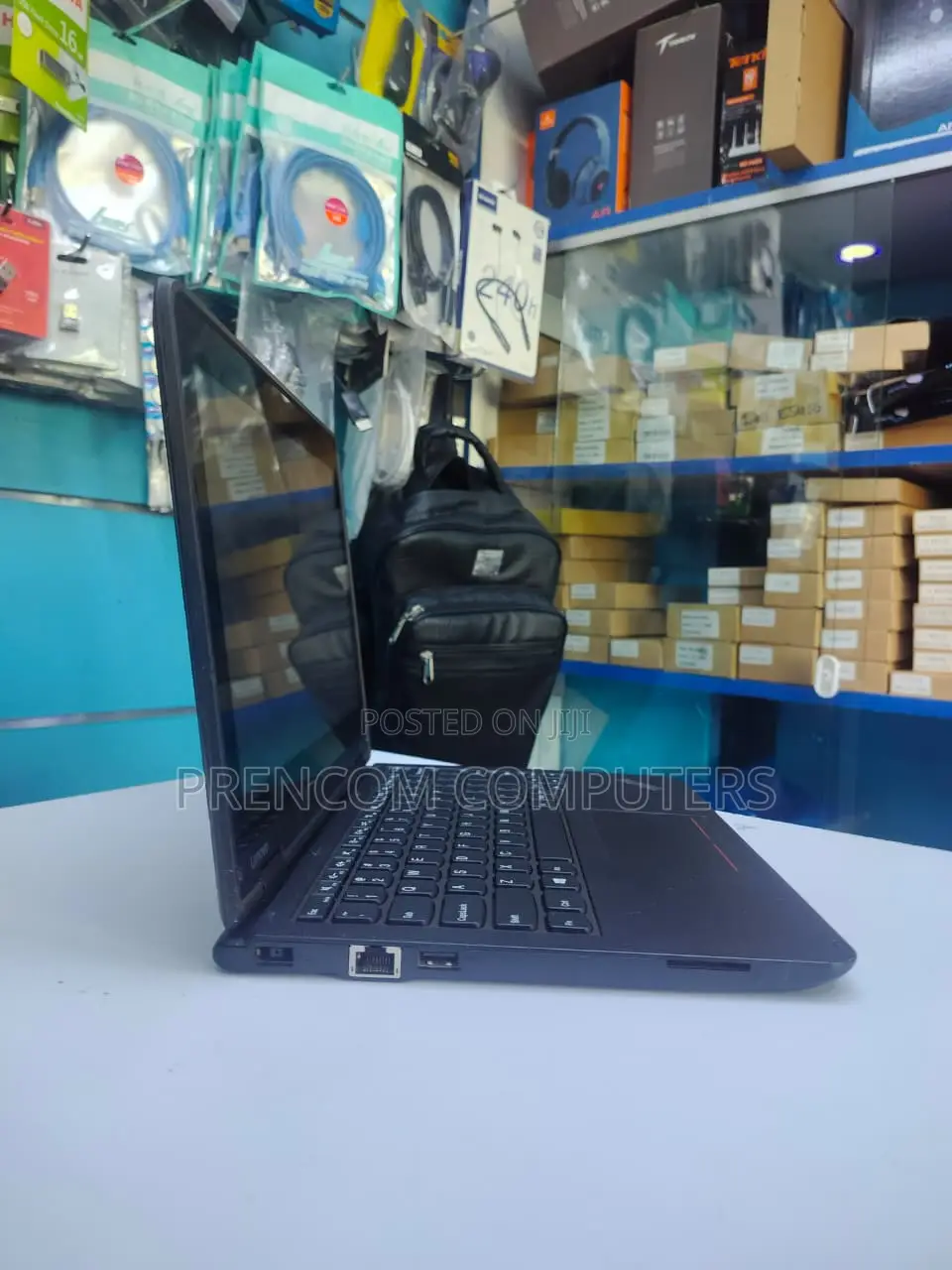 Laptop Lenovo Yoga 11e 4GB Intel Celeron SSD 128GB
