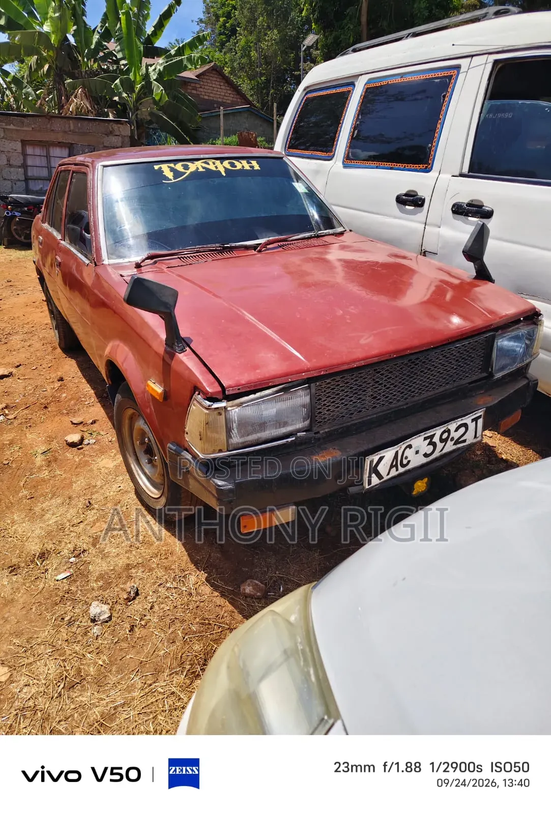 Toyota Corolla 1300 Custom DX 1983 Brown