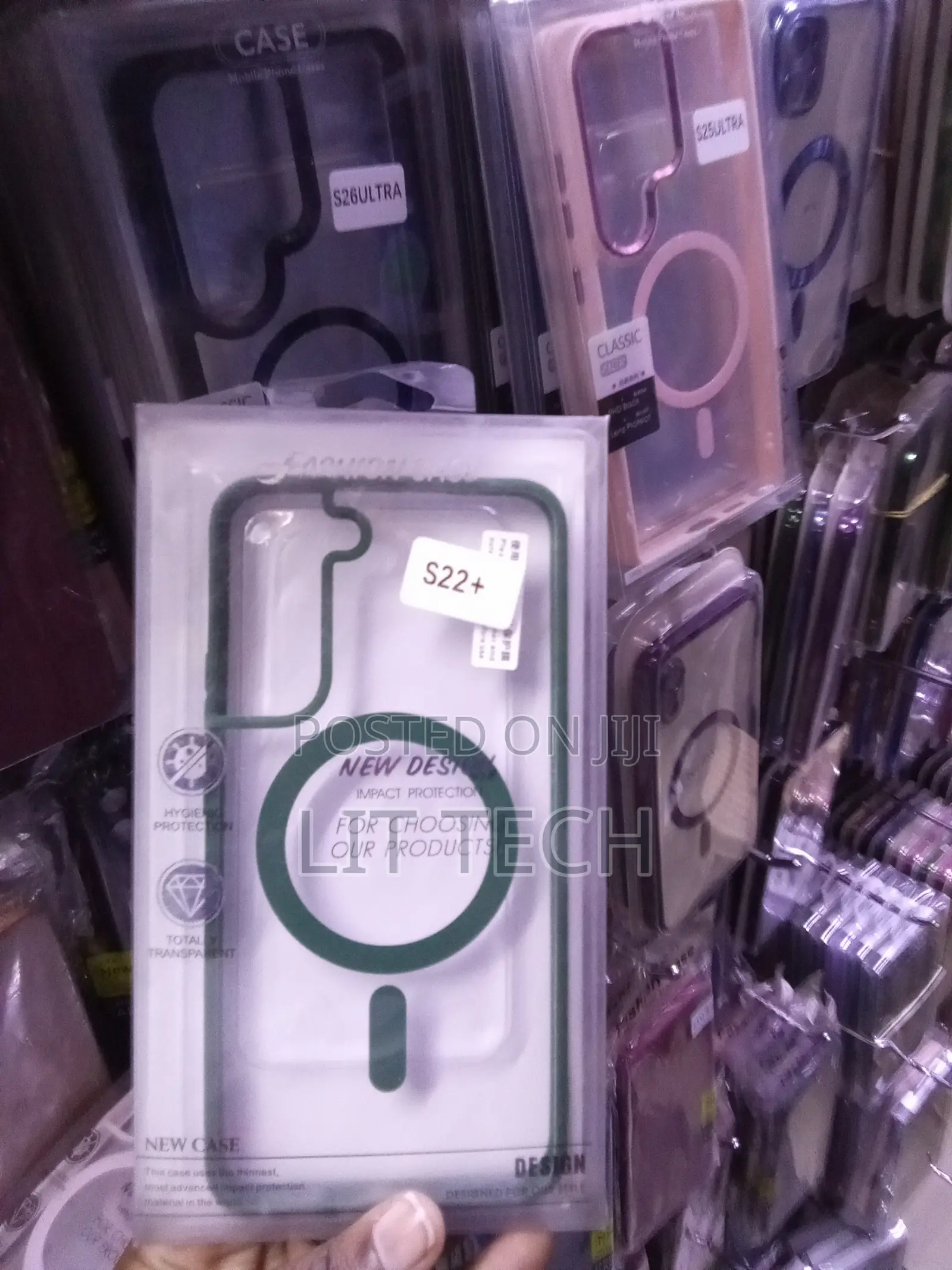 Transparent Case Dark Green Border and MagSafe for Samsung Galaxy S22+