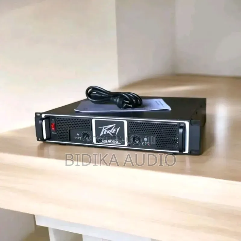 Peavey Cs4000 4000w Power Amplifier