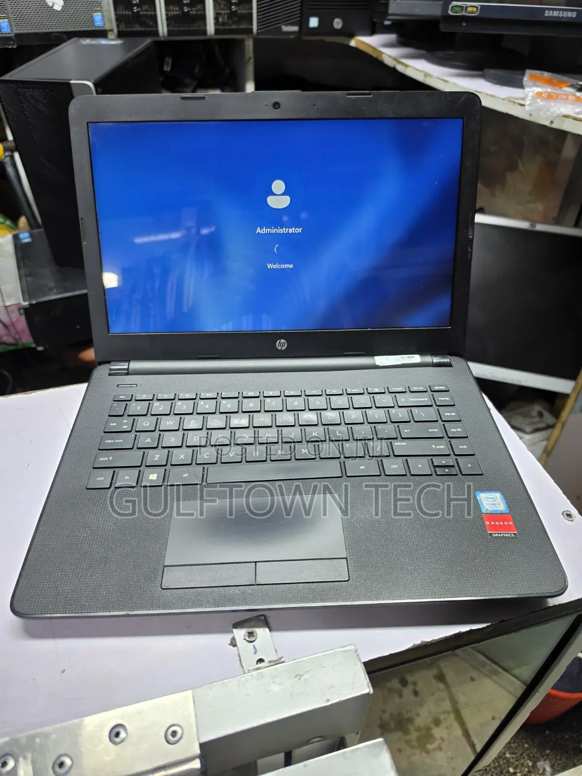 Laptop HP 14S 8GB Intel Core i7 SSD 256GB