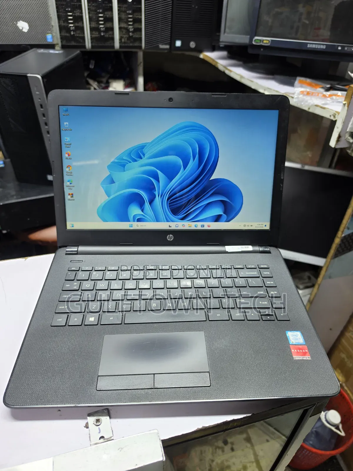 Laptop HP 14S 8GB Intel Core i7 SSD 256GB