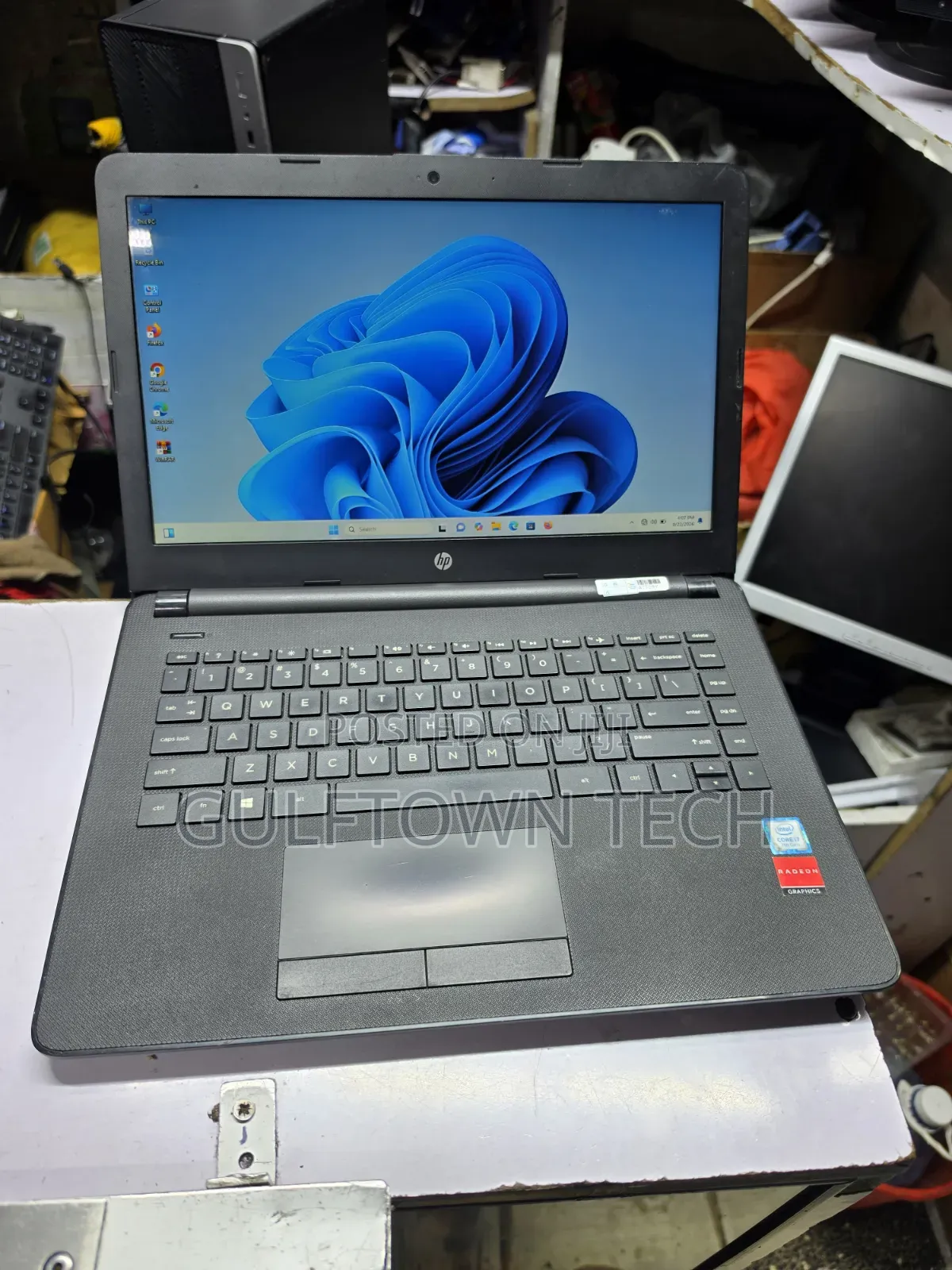 Laptop HP 14S 8GB Intel Core i7 SSD 256GB