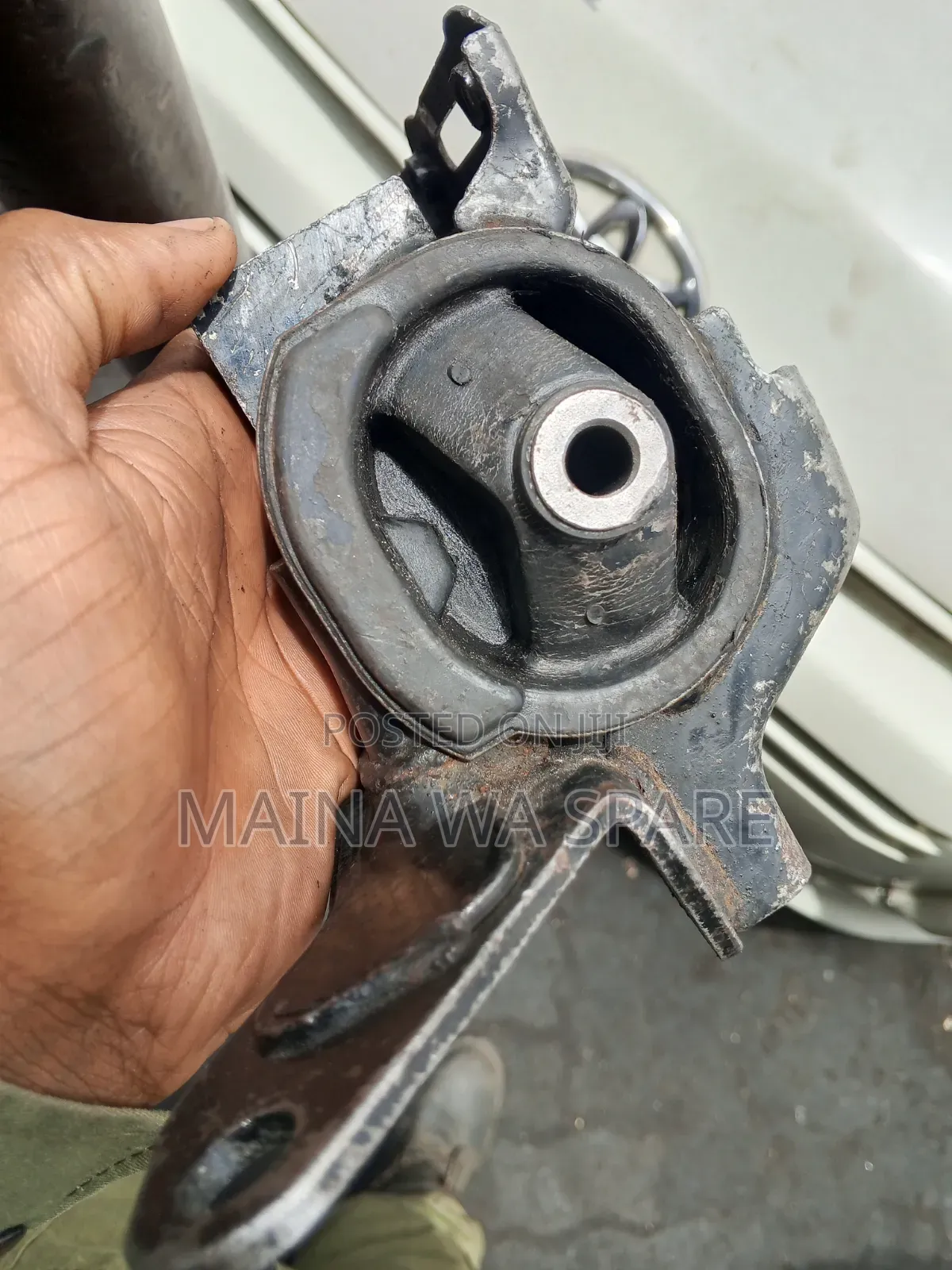 Gear Mounting Toyota Fielder, Axio