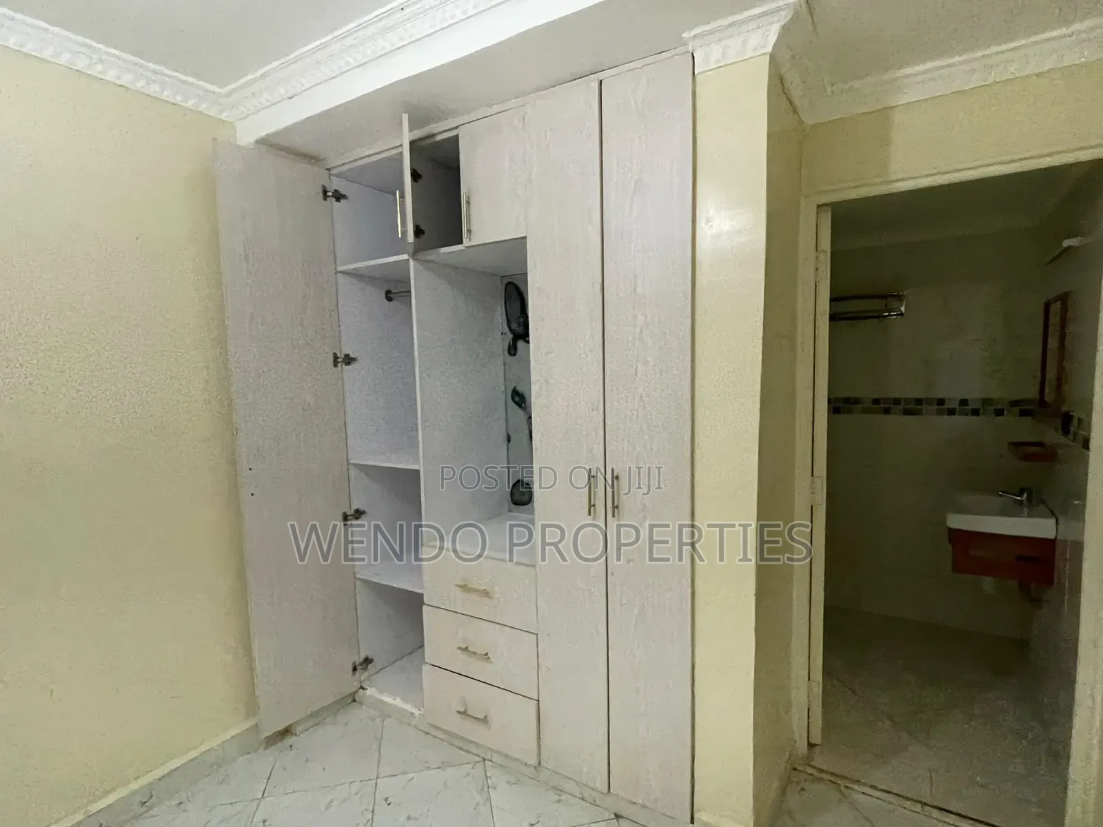 3bdrm Bungalow in Karen C for rent