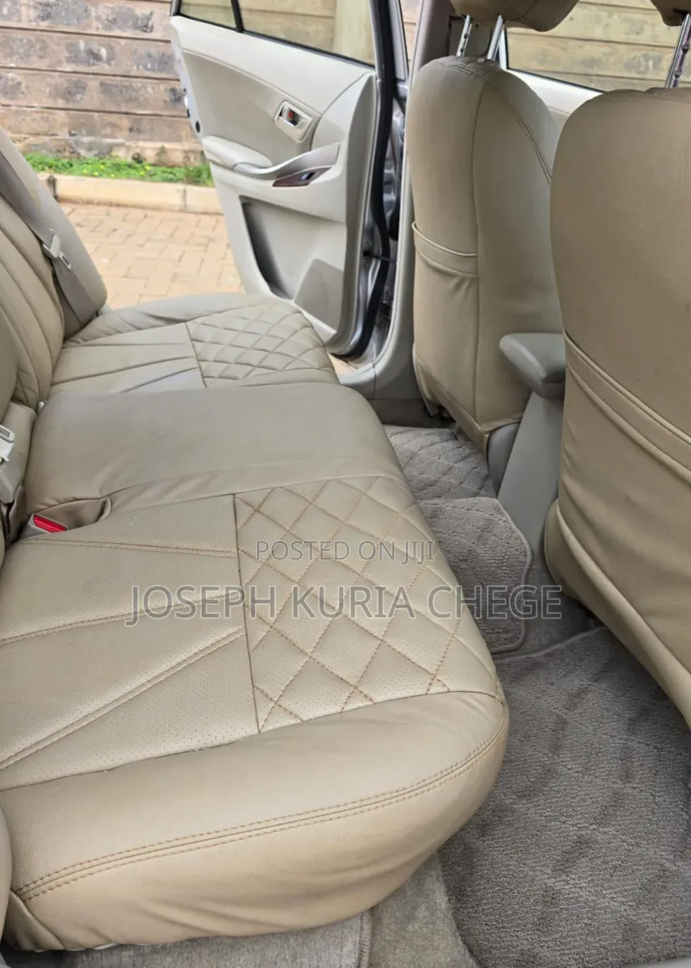 Toyota Premio 2012 Silver