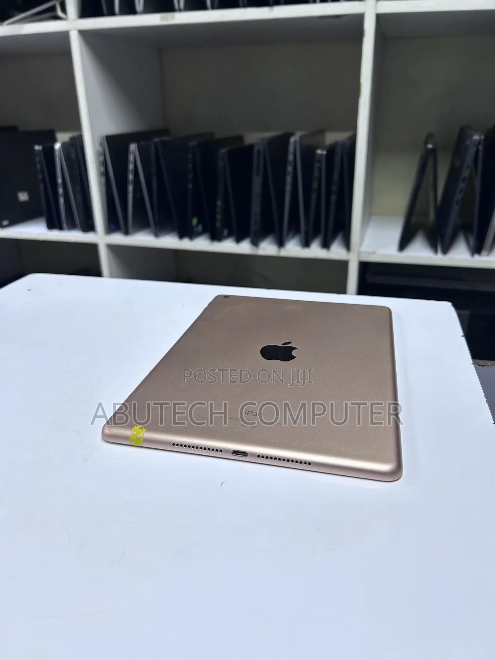 Apple iPad Air 128 GB Silver
