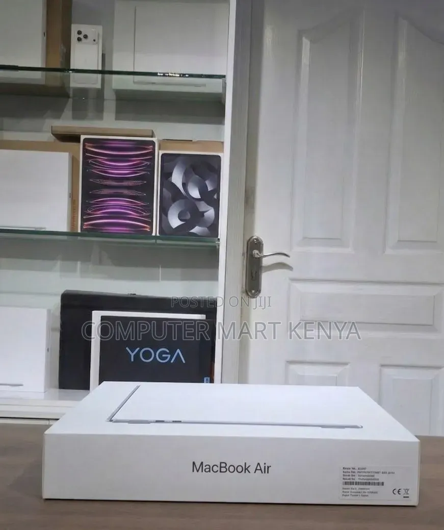 New Laptop Apple MacBook Air 2020 M1 8GB Apple M1 SSD 256GB