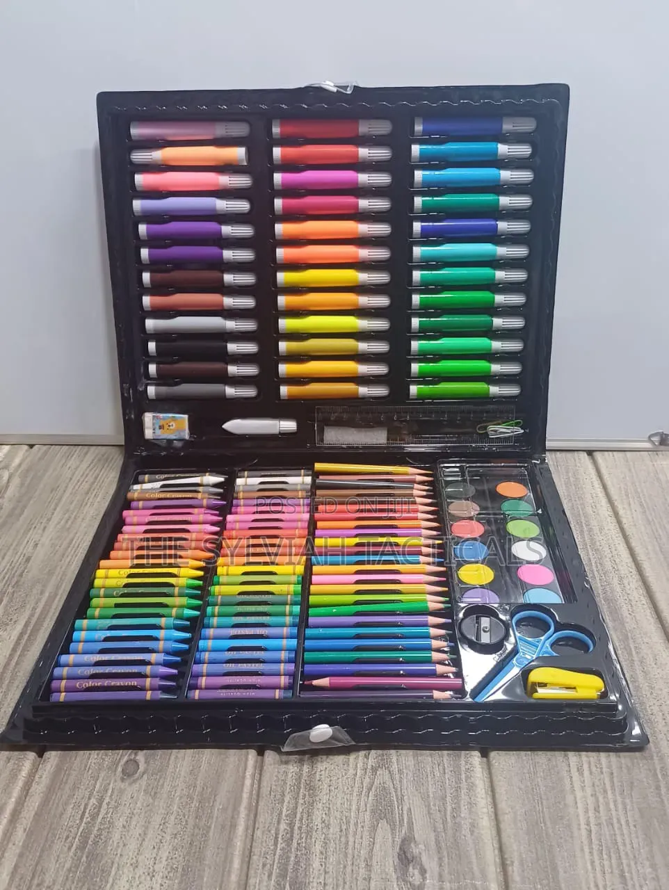 Original Legit *150 PCS Art Set*
