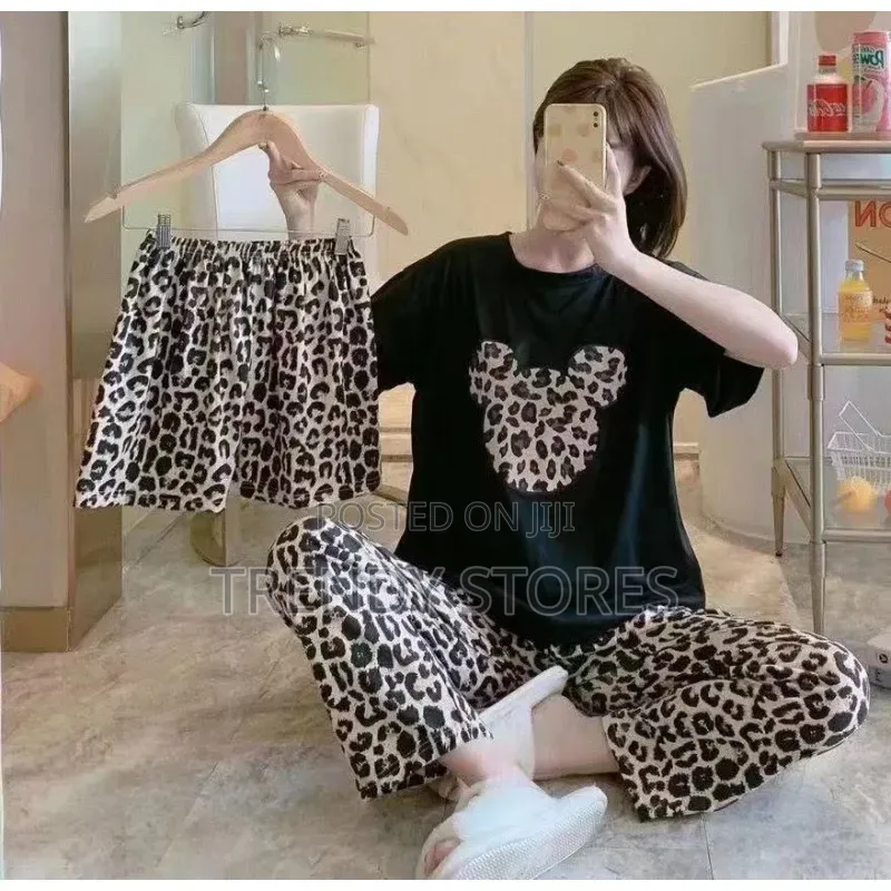 *Sleepwear