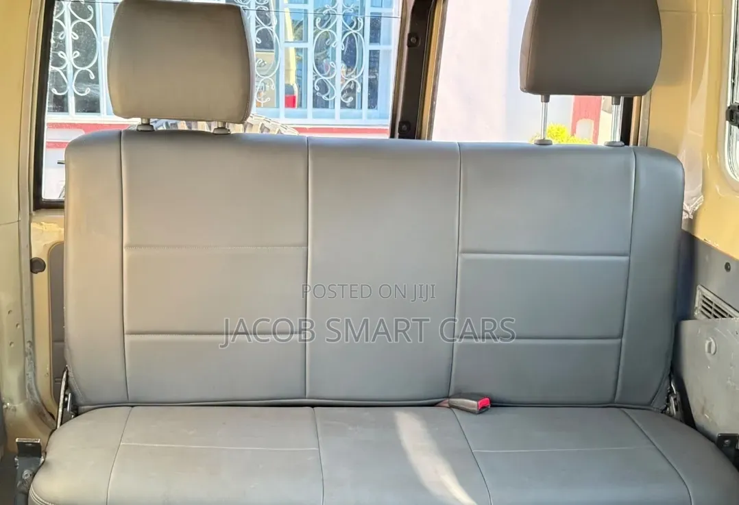Toyota Land Cruiser 2018 Gray