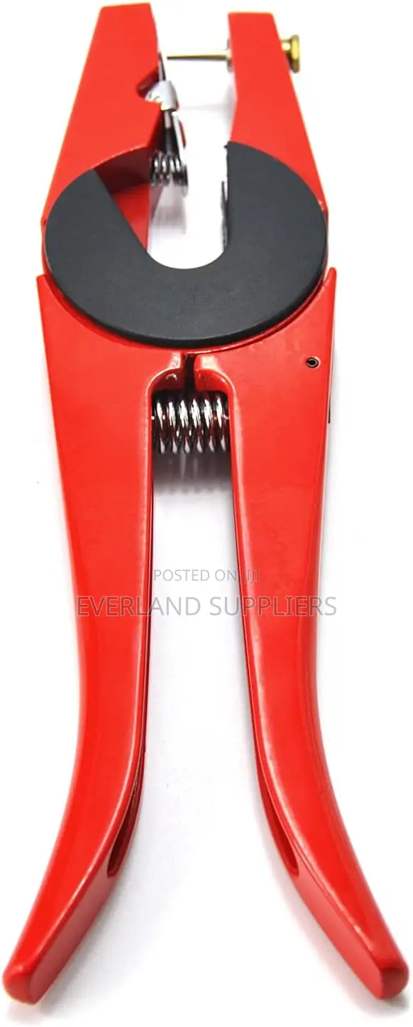 Strong-Frame Tag Applicator