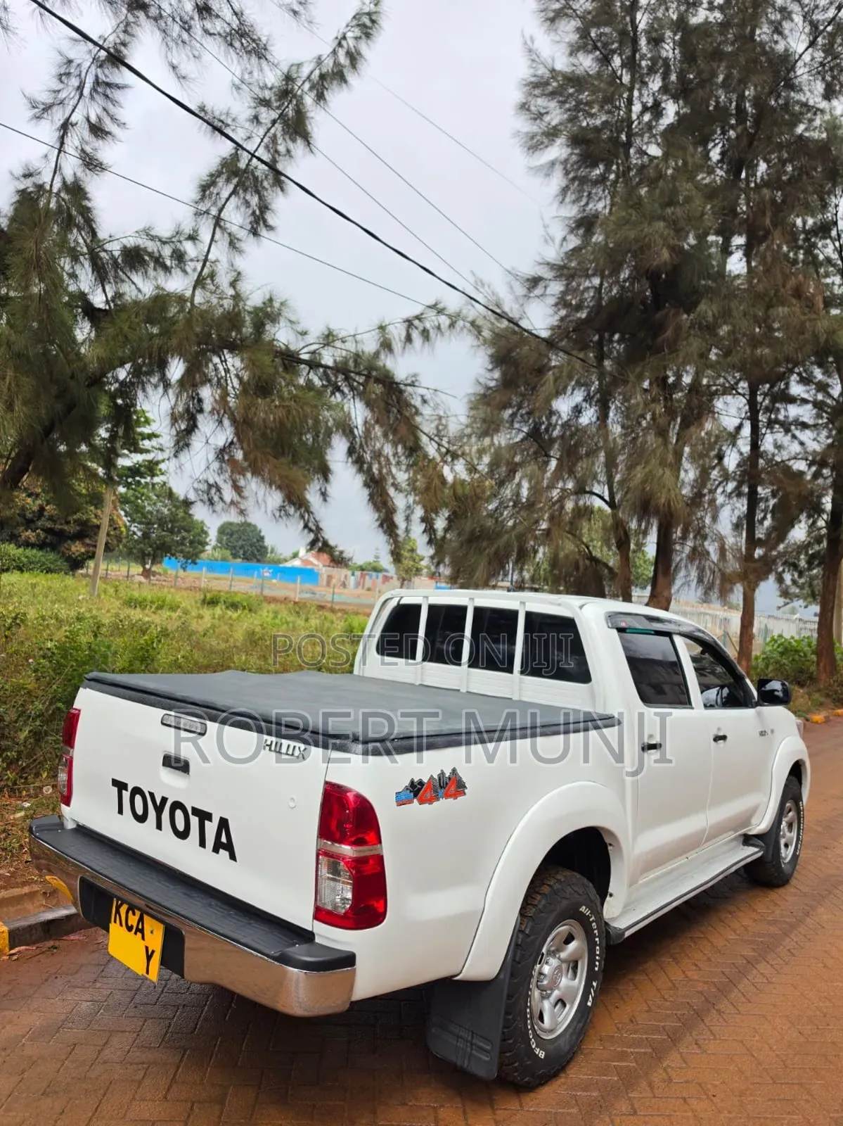 Toyota Hilux 2014