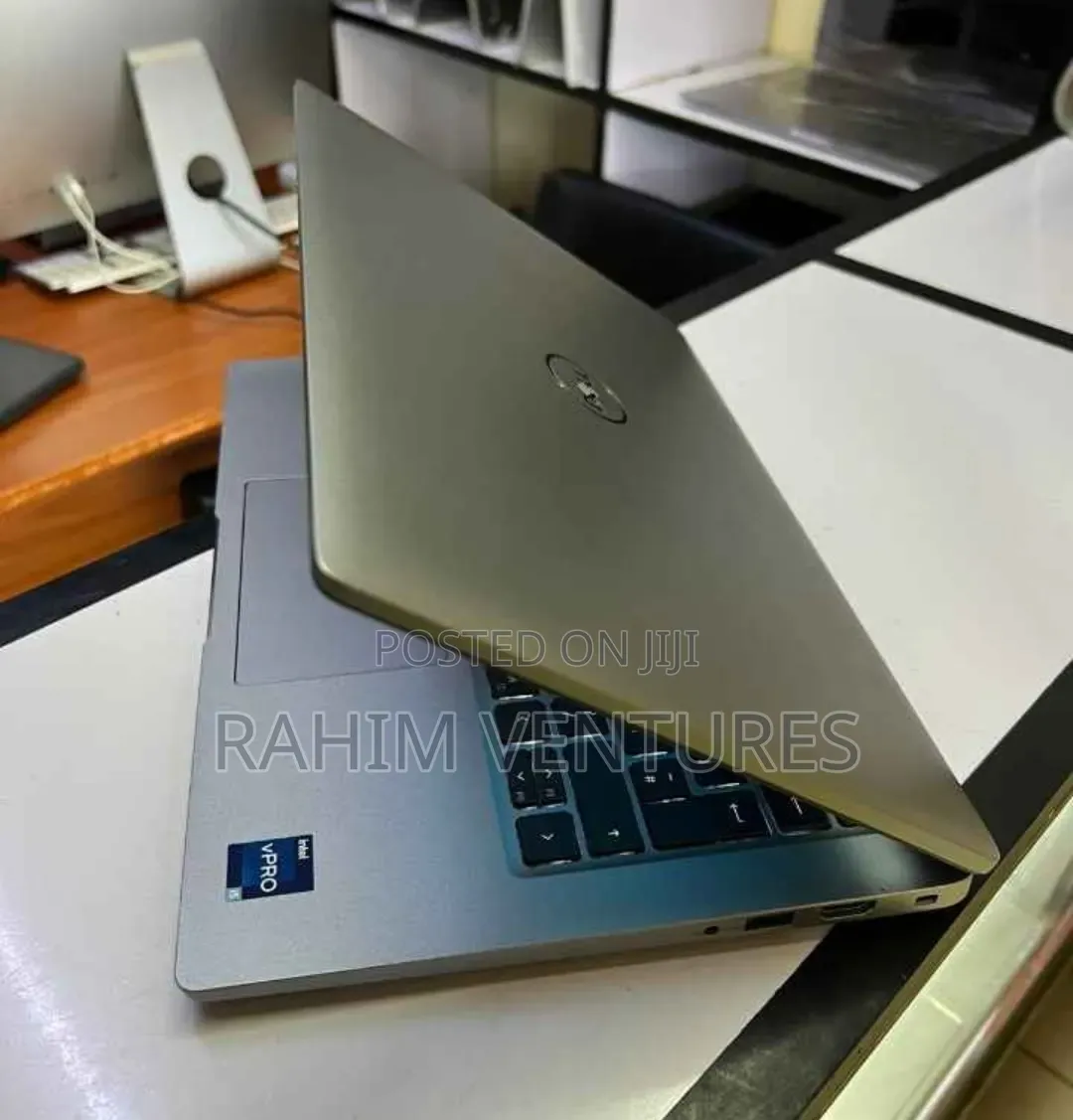 Laptop Dell Latitude 5440 8GB Intel Core i9 SSD 256GB