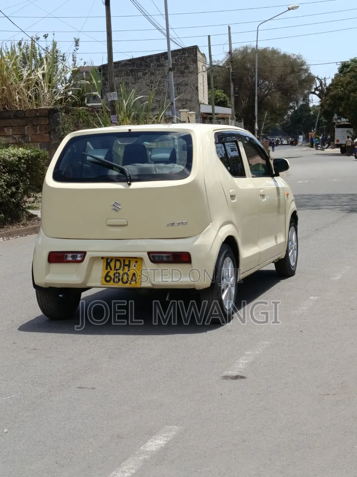 Suzuki Alto 2016 Yellow