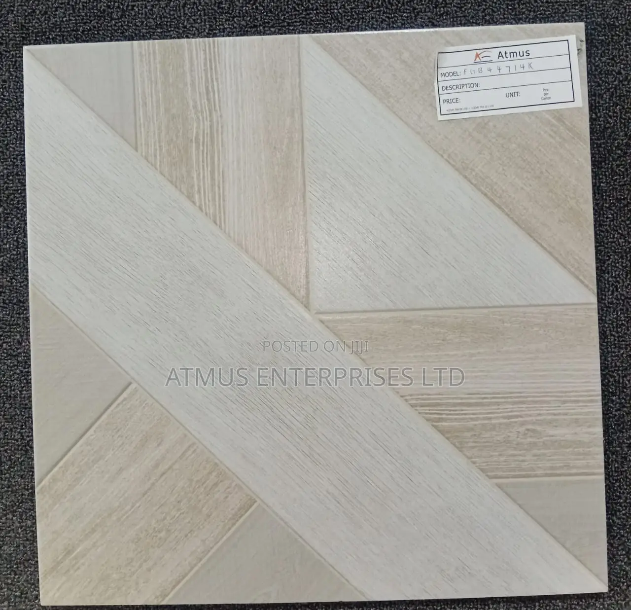 Twyford FGB44714K Tile