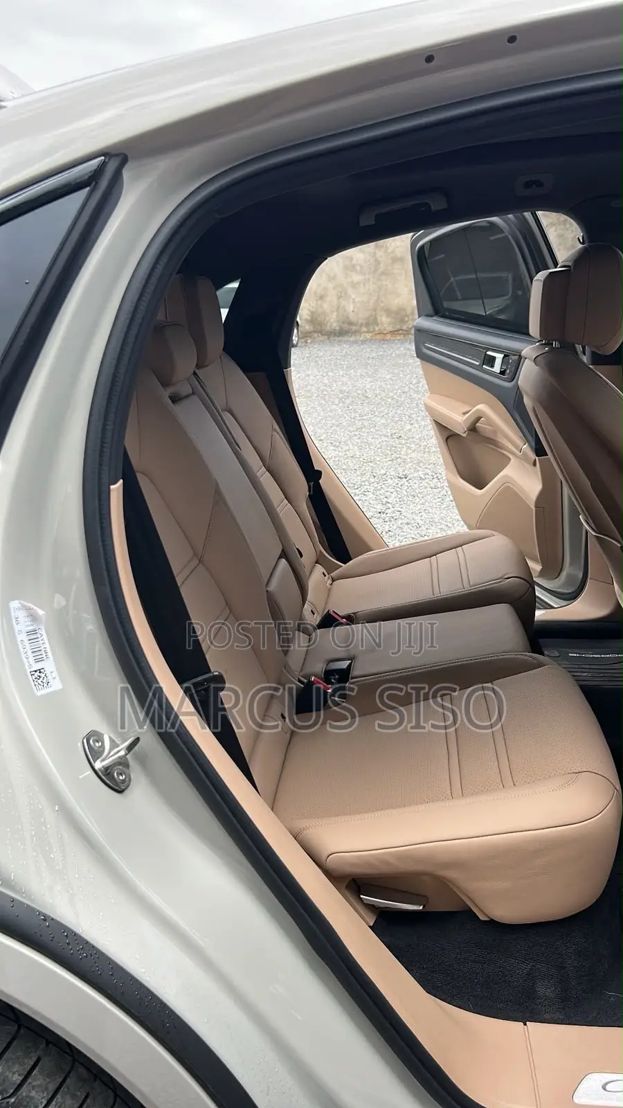 Porsche Cayenne Base AWD 2020 Beige