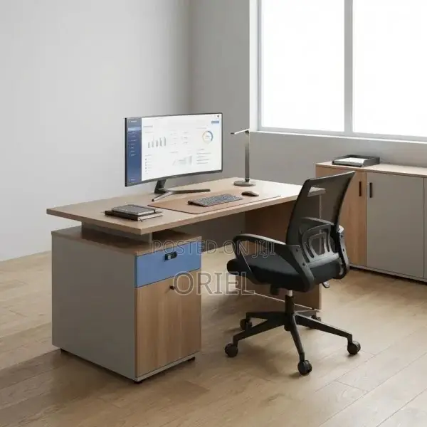 Modern 140cm Office Desk – Stylish Spacious Professional Workstation