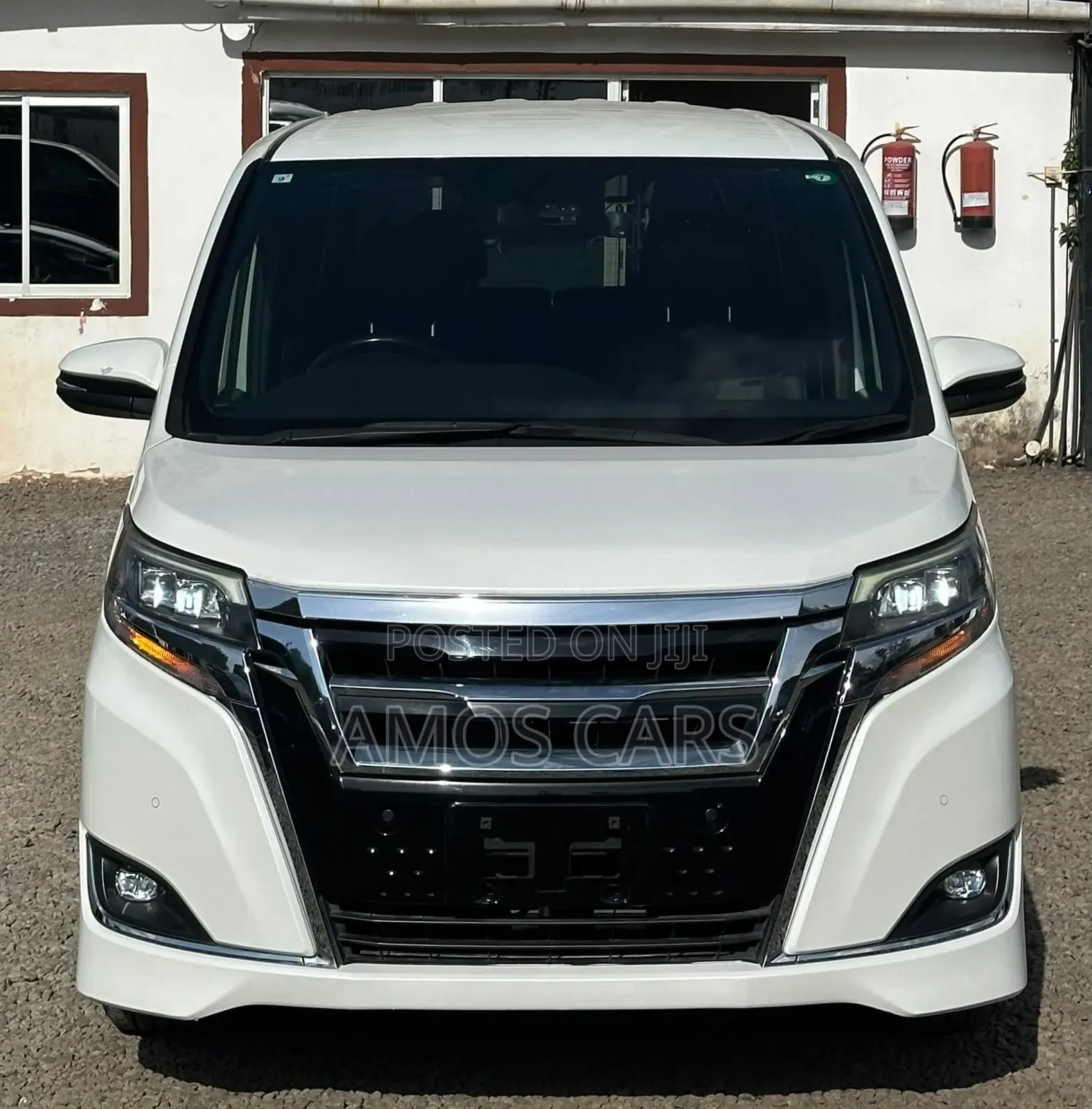 Toyota Esquire 2019 White