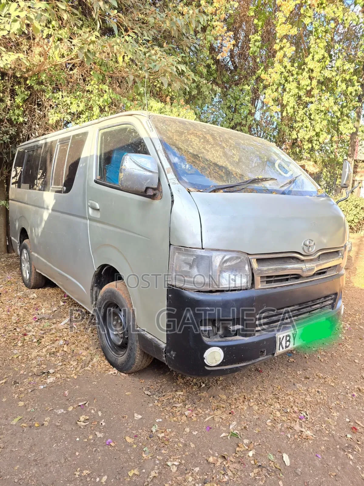Toyota HiAce 2006 Silver
