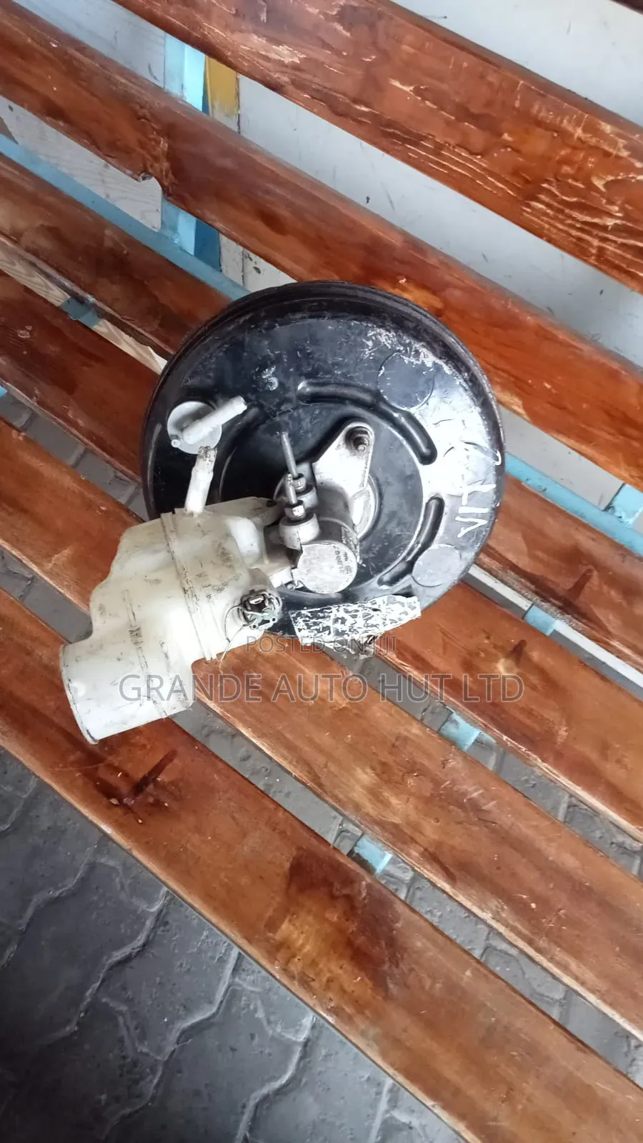Toyota Vitz Brake Booster 2012