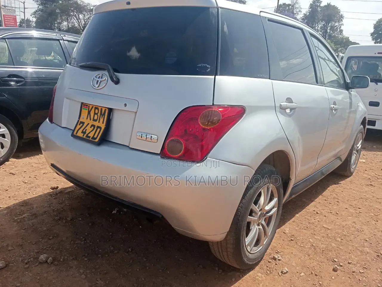 Toyota IST 2003 Silver