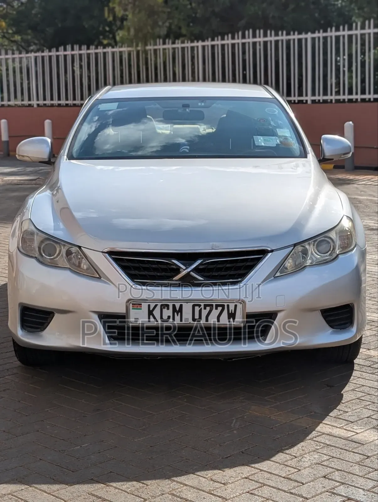 Toyota Mark X 2.5 AWD 2010 Gray
