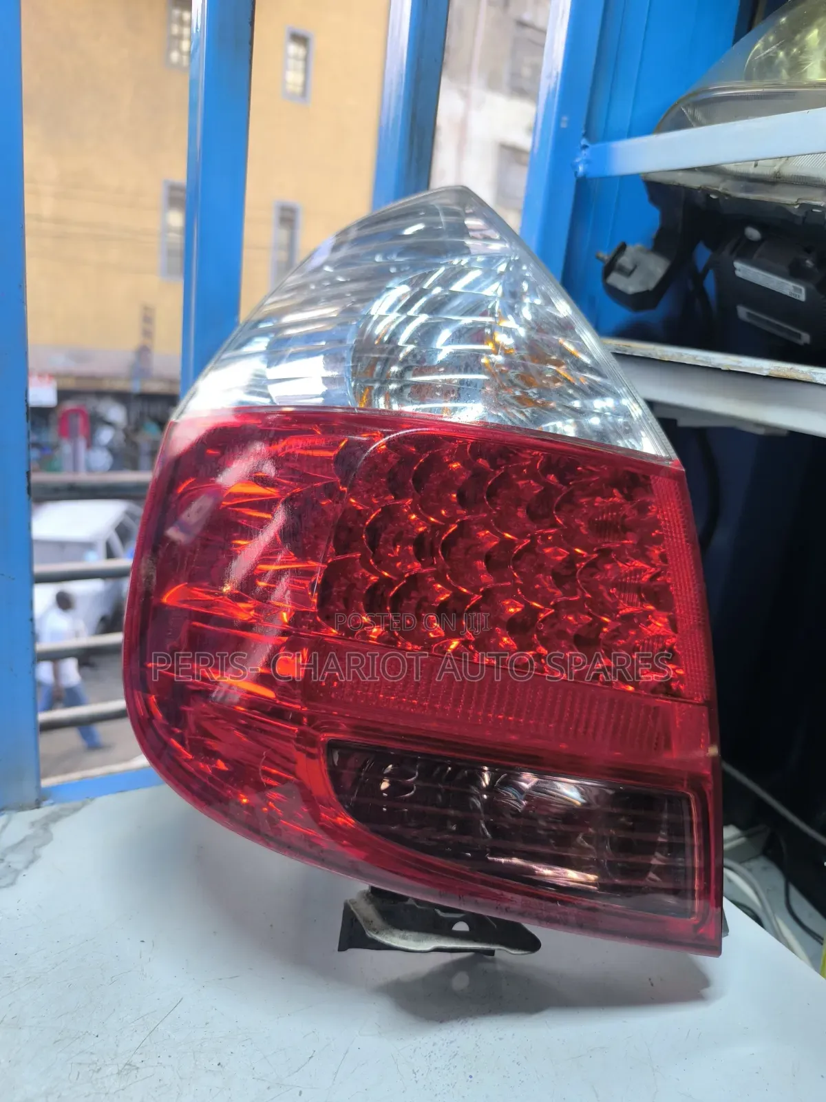 Honda Fit 2001/2002/2003/2004/2005/2006 Taillight